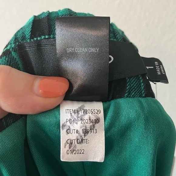 Torrid Women’s Plus Size Gingham 5-Inch Gauze High-Rise Short Ruffle Hem Green 1 - Picture 12 of 12